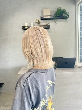 リアン(lien) ブロンドベージュ×レイヤー