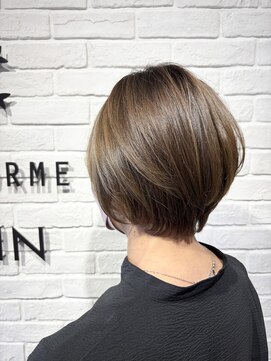 ヘア スパ ビューティー エールフォルム(HAIR SPA BEAUTY YELLFORME) 丸みショートボブ