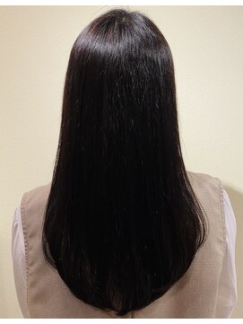 ヘアーグロウ 黒髪ストレートロングレイヤーミディアム髪質改善ストレートヘア