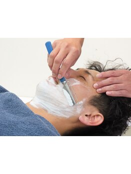 デキる男は身だしなみから！定期的に通いやすい◎顔の印象を大きく左右するひげや眉にもこだわりを＊