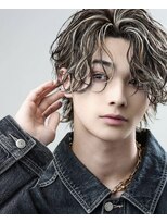 アストラ(ASTRA)&nbsp;MEN’S HAIR/波巻きツイストスパイラル/リバースセンターパート
