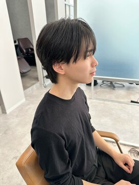 ジーナ 天神(Zina) ナチュラルシースルーマッシュ(ショートネープ/ダウンパーマ)