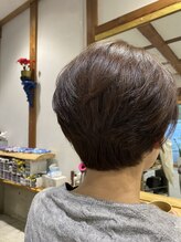 サトシオダクラ(SATOSHI ODAKURA)&nbsp;大人柔らかショートボブグレージュ