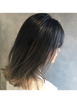 アンククロス 表参道(ANKH CROSS) ホワイトブラウンgradation