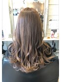 【hhair四条大宮】明るめベージュのロングスタイル