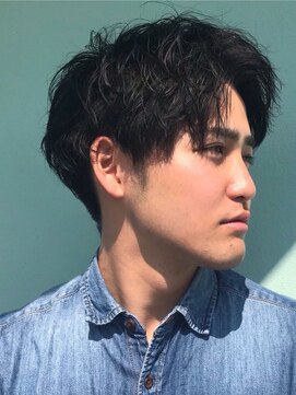 ブリランチン アイチダイガクマエ(Brilliantine Aichidaigakumae) ツーブロックラフパーマ