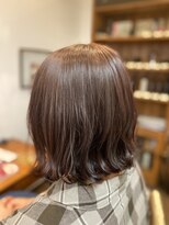 ミーノ(mｉｅｎｏ) オーガニックカラーで外ハネ大人ボブ