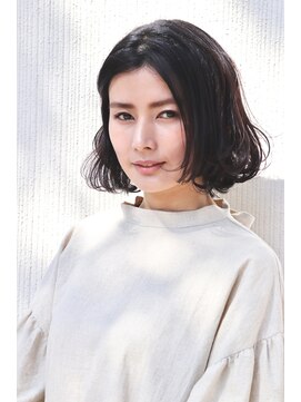 キリム(kirim) 大人可愛いワンカールボブ