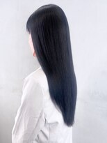 アイティーバイアルバム 下北沢店(IT by ALBUM)&nbsp;ネイビーブラック_アースカラーくびれヘアツートン_ba364741