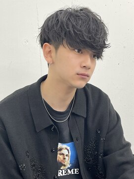 アーリー(Ali'i) ソフトツイストパーマツーブロックマッシュ束感ショート波巻き