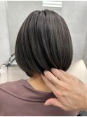 小顔効果◎前下がりボブ／オリーブグレージュ／ショートボブ