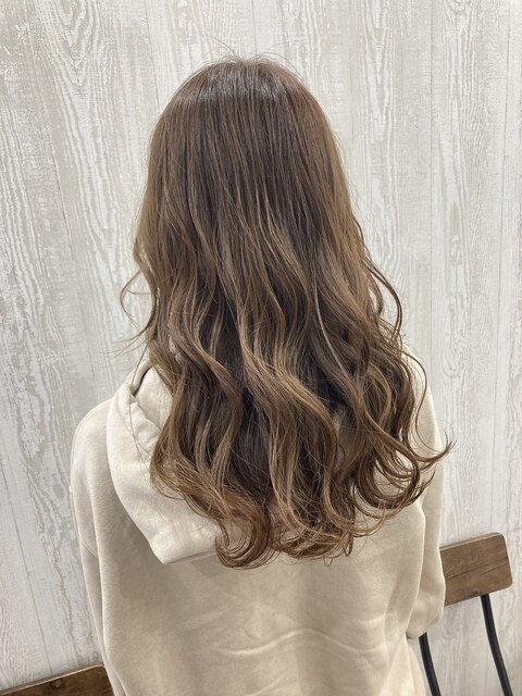 ミルクティーベージュゆる巻き【TELA　HAIR木更津】