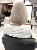 リノバイアクネ(lino by ACNE) ハイトーンボブスタイル/ホワイトラベンダー