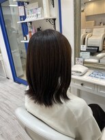 アルターシェリー(aL-ter che'rie)&nbsp;クビレ外ハネ[イメチェン/ハッシュカット/フルバング]