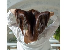 【髪質改善を超える】こどもの頃のようなすべすべ、ツヤツヤな素髪を叶えるHIVEの秘密