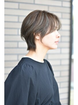 エンドレスウィズユー(ENDLESS WITH YOU) ショートウルフ【白髪ぼかしハイライト】