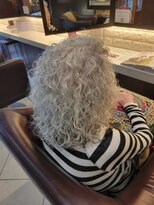 サロン ヴィジン ニューヨーク Salon Vijin NY&nbsp;スパイラルパーマ