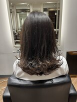 ビュートリアム 青山(BEAUTRIUM) レイヤーカット小顔カット大人ヘア髪質改善30代40代50代表参道