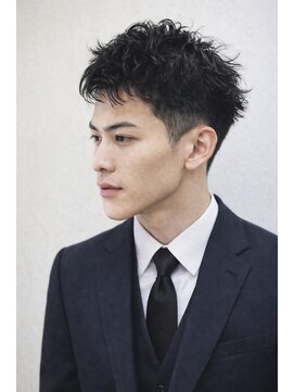 ベル 銀座5丁目店(Belle) 《スーツ仕事でもカッコいい》/シャドウパー/ベリーショート