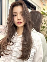 イヴォーク トーキョー(EVOKE TOKYO) かきあげ前髪カーテンバングレイヤーカット韓国ヘア20代