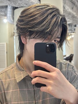 レーヴス(REVES) 毛流れセンターパート