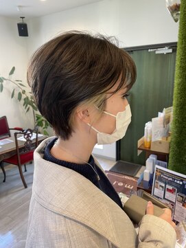 ヘアーアンドスパ メル(hair&spa m.e.l by origami) インナーカラー×ホワイトベージュ