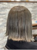 ボブ×グラデーショングレージュ/lafit style@avlon0805