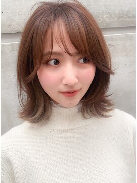 ルーカ 恵比寿(LU-CA) 20代30代40代 小顔レイヤーミディアム 【LU-CA恵比寿】