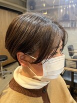 ビグディーサロン 武庫川(BIGOUDI salon) くびれショート