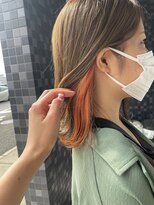 ヘア エピソード(Hair Episodes)&nbsp;ベージュ×オレンジイヤリング