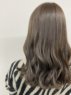 アオアクア バイ グルグル 小岩店(ao akua by GULGUL) 透明感ベージュカラー☆