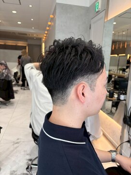 ガリカ(Gallica kinshicho) メンズカット/爽やかメンズアップバング/束感スタイリング