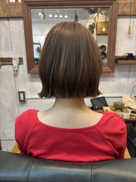 アイノベル(‘Inovel’) カット＋カラー＋oggi ottoトリートメント