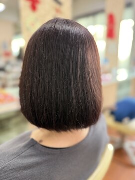 アークスヘアー 大人可愛い丸みボブピンクラベンダーベージュベビーピンク