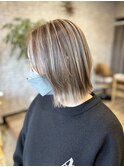 ハイライトカラー＋レイヤーボブ