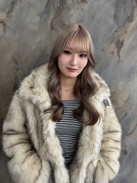 モニカ 栄店(MONIQA) ホワイトベージュ