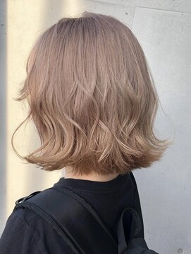 アフターニュース 新潟(afternews) ダブルカラーミルクティーベージュカラーケアブリーチ韓国ボブ
