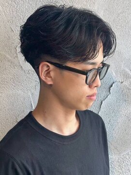 ニアウ 高崎店(Niau) MEN’S/リバースセンターパート/ニュアンスパーマ/群馬高崎