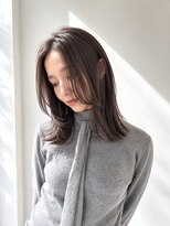 ヤード(YARD) 顔まわりレイヤー×ミディアム|透明感ブラウン