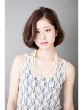 ルテラ(Lutella) 【Ｌｕｔｅｌｌａ】耳かけ大人かわいいボブ