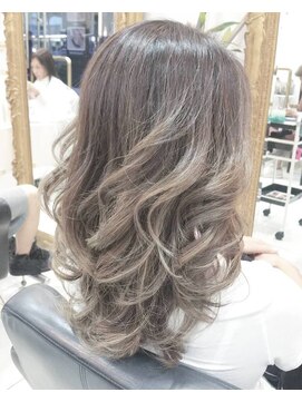 リキラブアンドボディ(RIKI LOVE&BODY) グラデーションカラー