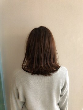 ロンド 銀座(Lond) 外ハネロブ 担当 吉澤弘哲