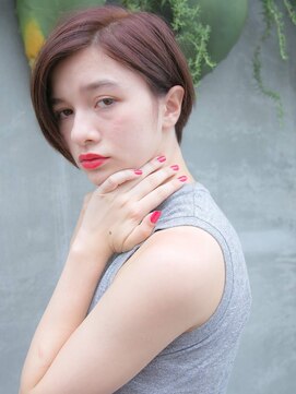 ルティア 池袋(Lutia) かきあげバングハンサムショート