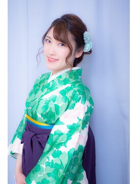 アイルビーヘア(I'll b hair) 【下北沢＊I'll b hair＊】袴に似合う★後れ毛編み込みアレンジ