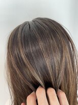 エイトタマプラ たまプラーザ店(EIGHT tamapla)&nbsp;【EIGHTたまプラ】道又がつくる白髪活かしハイライトカラー