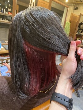 ウェンブリー インナーカラーレッド