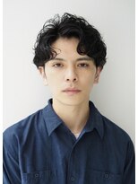 アップバング×黒髪×スパイラルパーマ×ツーブロック[表参道]