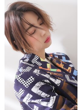 セシルビー 等々力店(SECILB) 大人可愛い前下がりベースのショートボブ