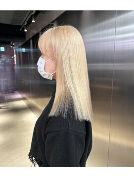 ペレ 栄店(PELE) 【kaho】ホワイトミルクティーベージュ