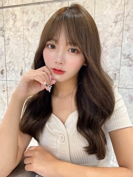 ルームバイシー 新宿(Loom. by Sea) 韓国風前髪/シルキーベージュ/グレージュカラー/斜めバング